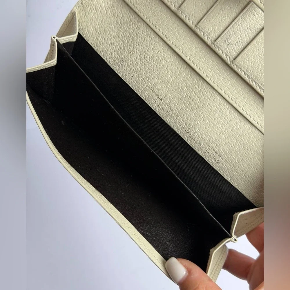 Gucci Soho Studded GG Logo Creamy White Leather Continental Wallet - Picture 12 of 13